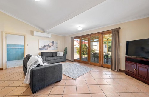 Allenby Gardens House | Swainson on Coombe