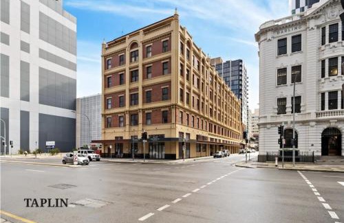 Adelaide Central Business District Apartment | Swainson on Franklin