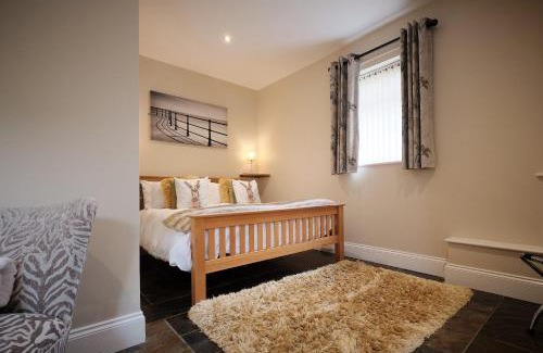 Folkton House | Swallows Nest Cottage