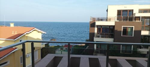 Chernomorets Apartment | Swan Bay complex