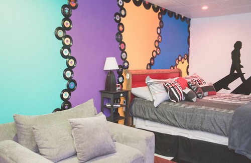 Marshfield Bed & Breakfast | Swan Song Inn