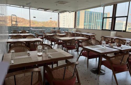 Hyderabad Hotel | Swanotel Gachibowli