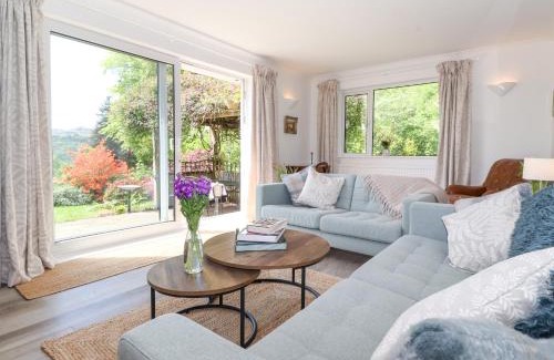 Ambleside House | Sweden Bridge Cottage