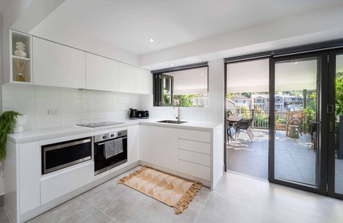 Terrigal Apartment | "Sweeping Experience" – Private Gym & Close to Beach