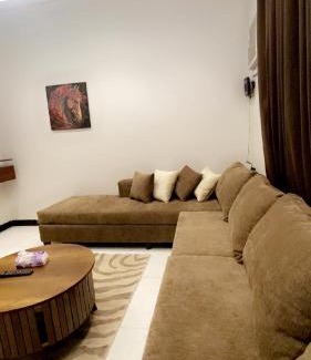 Palestine Street Apartment | Sweet Al-Amer
