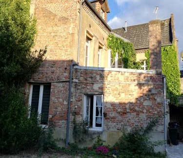 La Fere House | Sweet garden