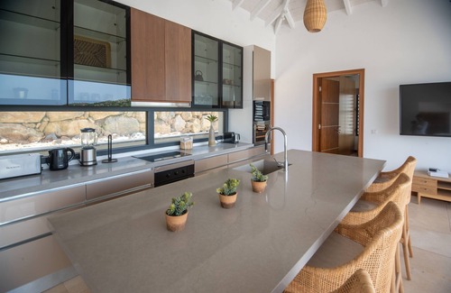 Camaruche Villa | Sweet Hill Villa Alba