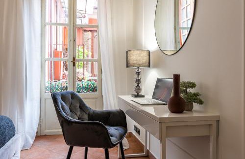 Historic Centre Apartment | Sweet Nest in city centre