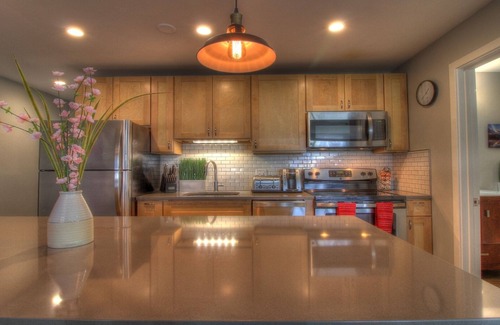Killington Condo | Sweet Suite! Modern, Pool, 2RM, 2BA, Ski Resort 532