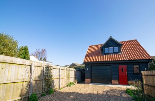 Martlesham Heath House | Swift Lodge - One Bedroom House, Sleeps 2