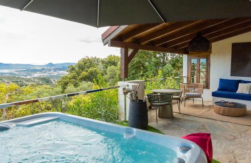 Porto-Vecchio Hotel | SWIM LODGE HOTEL Piscine privée ou Jacuzzi privé