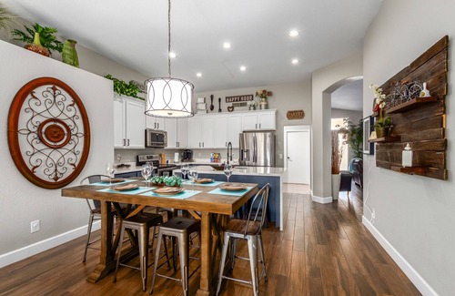 Ashley Park House | Swim Oasis in Chandler! Your Home Away from Home