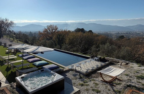 Sarzana Villa | Swimming pool,Sauna,Jacuzzi,Barbecue,A/C,Billiards,WiFi,5minutes from the sea and downtown