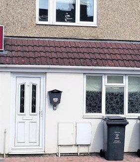 Swindon Apartment | Swindon City Centre Duplex - EnterCloud9SA