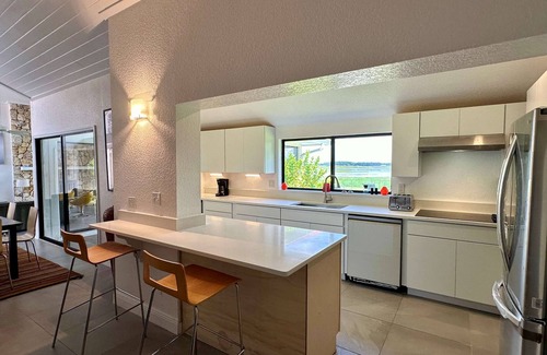 Clermont House | SWISS 06 - Lake Sumner