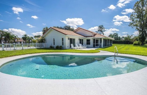 Clermont House | SWISS 14 - Lake Stephanie