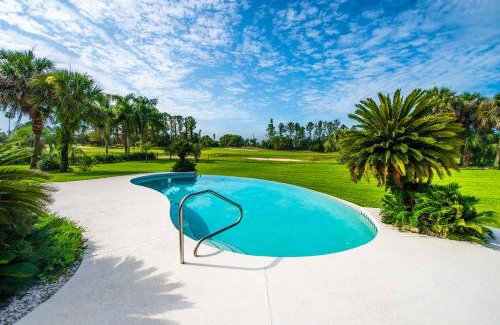 Groveland House | SWISS 30 - Golf Course