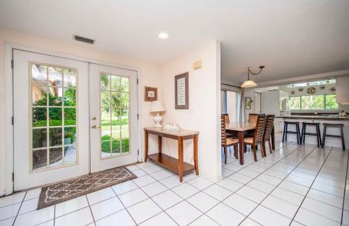 Groveland House | SWISS 30 - Golf Course