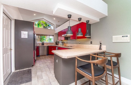 Groveland House | SWISS 57 - Lake Denise