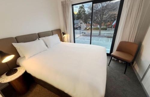 Arthur's Point Hotel | Swiss-Belvillas Coronet Peak