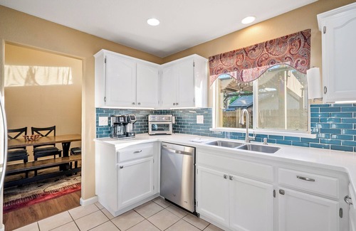 Paso Robles House | Sycamore Canyon Retreat- Pet Friendly, Hot Tub, 30+ day only