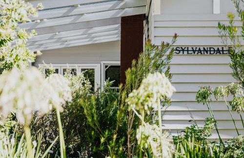 Hepburn Springs House | Sylvandale
