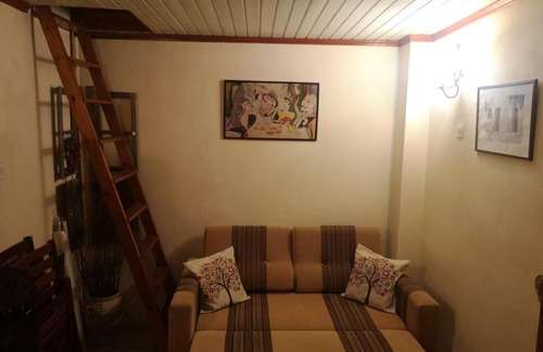 Pedi Apartment | Symi George House