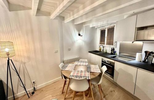 Nansouty-Saint-Genes Apartment | Sympa T3 entre gare et Nansouty