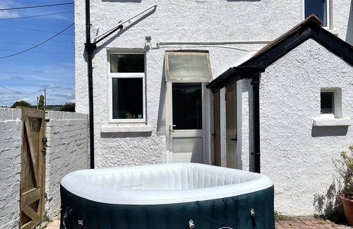 Porthcawl Apartment | Tŷ Newton Nottage Porthcawl Sea, Surf, Golf, Walks