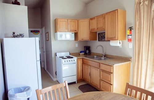 Sevier Apartment | T-00003) The Sante Fe