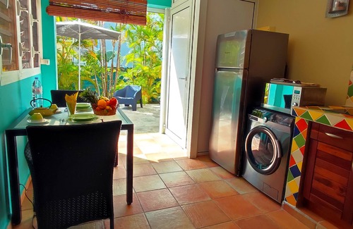 Sainte-Anne Apartment | T1 D'ALICE CLASS 2* 1.2 KM FROM BOURG BEACH