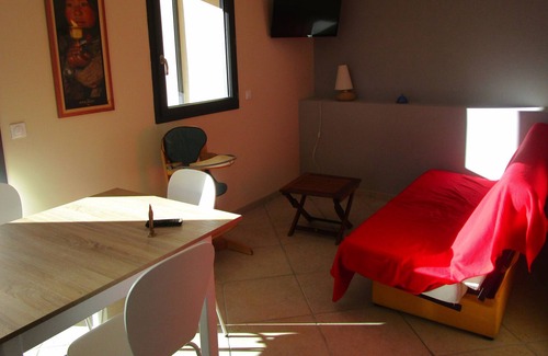 Pelleautier Apartment | T2 44 m2 - In the heart of nature with exceptional view