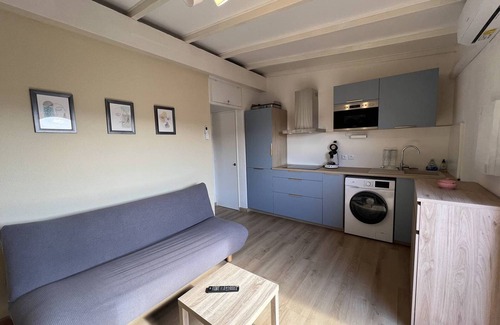 Port Leucate Apartment | T2 Apartment with Air Conditioning and Parking, Near Beach
