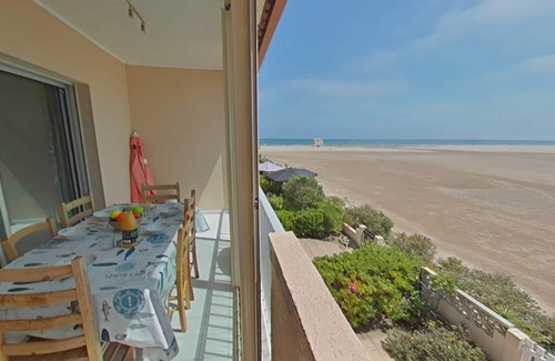 Les Ayguades Apartment | T2 apartment with sea view - Gruissan
