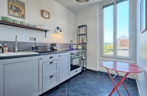 Esbly Apartment | T2 Art Déco proche Disney-Paris-Parking