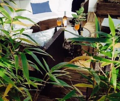 Grand Sud Apartment | T2 avec terrasse à AIX -WIFI -Parking gratuit -Calme