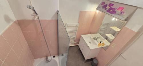 Agen Apartment | T2 cœur de ville avec terrasse