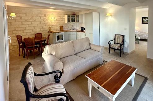Lemasson House | T2 Centre-Ville, Jardin, Tram, Netflix, Wi-Fi