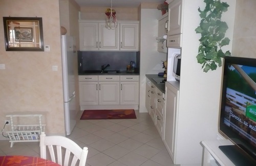 Les Sables d'Olonne Apartment | T2 classified 3*-46m2 quiet and secure-Large garage-sea at 10mn.walk-station at 400m