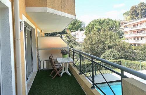 Vence Apartment | T2 clim piscine tout équipé au calme