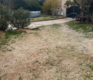 Sorgues Apartment | T2 dans Villa à Sorgues