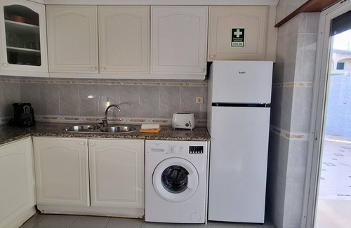 Areias de Sao Joao Apartment | T2 Estrela Mar terraço, BBQ e Wifi, a 500m praia