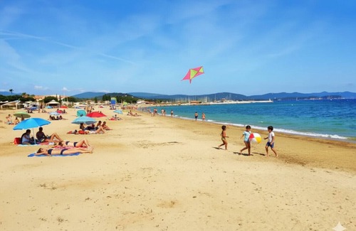 Les Bormettes Apartment | T2 garden level refurbished