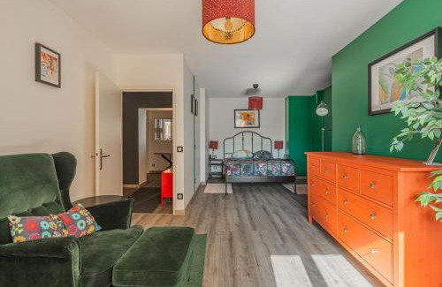 Secteur 2 Apartment | T2 Historique du XVIIIeme - Calme & Tout Equipé avec Wifi