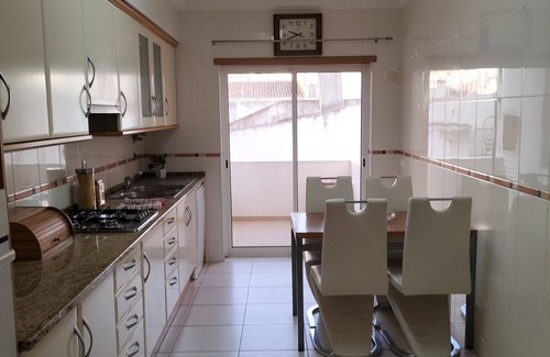 Cavacos Apartment | T2 Infante AC wifi garage 50 meters from the beach