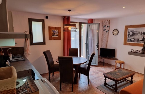 Collioure Apartment | T2 luxury in historic district, authenticity, quiet close to beaches