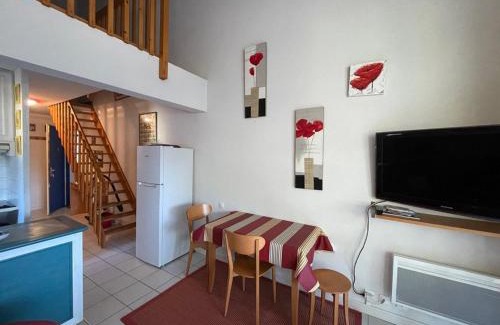 Soustons Apartment | T2 Mezzanine 4 Pers. Piscine Parking Soustons - FR-1-379-110