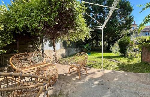 Bussiere - Cadiere Apartment | T2 moderne avec jardin à 15 min de Lyon