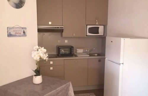 Gruissan Apartment | T2 - Panoramic view harbor - calm - secure parking