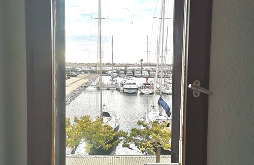 Gruissan Apartment | T2 - Panoramic view harbor - calm - secure parking